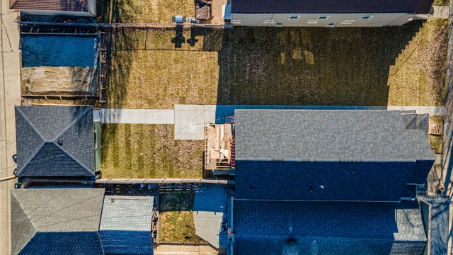 1323-1325 Home Avenue, Berwyn, IL 60402