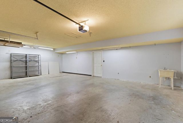 325 Springwood Drive, Clarkesville, GA 30523