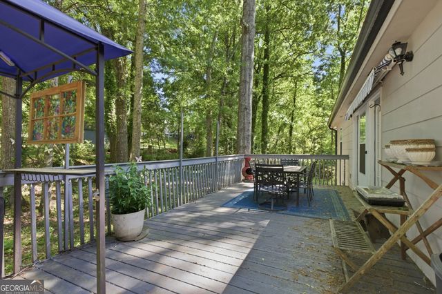 325 Springwood Drive, Clarkesville, GA 30523