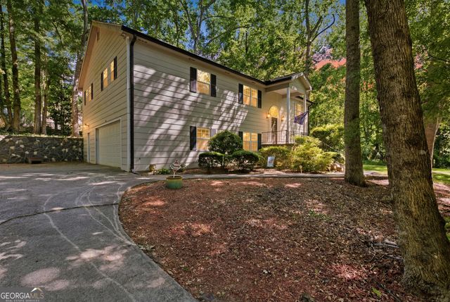 325 Springwood Drive, Clarkesville, GA 30523