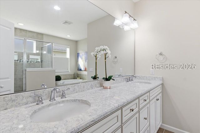 1094 Parrot Ave, Hardeeville, SC 29927