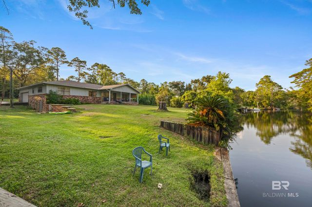 10088 Coleman Lane, Elberta, AL 36530