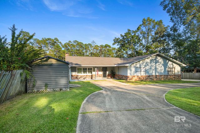 10088 Coleman Lane, Elberta, AL 36530