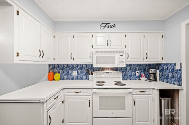 10088 Coleman Lane, Elberta, AL 36530