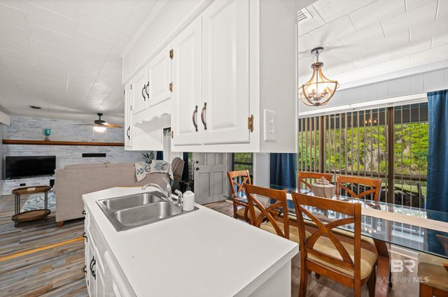 10088 Coleman Lane, Elberta, AL 36530