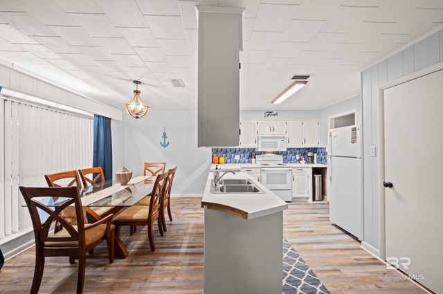 10088 Coleman Lane, Elberta, AL 36530