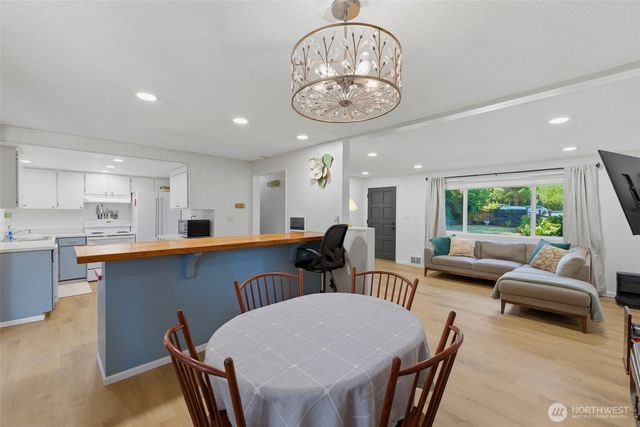 3402 72nd Avenue NW, Gig Harbor, WA 98335