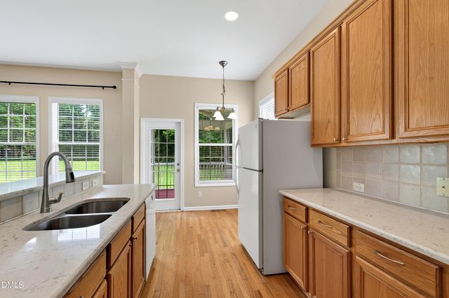 118 N Fields Circle, Chapel Hill, NC 27516