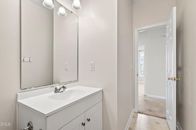118 N Fields Circle, Chapel Hill, NC 27516