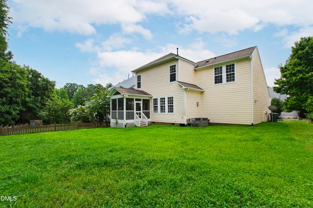 118 N Fields Circle, Chapel Hill, NC 27516