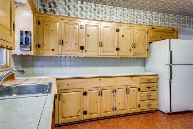 4120 Clover Lane, Dallas, TX 75220