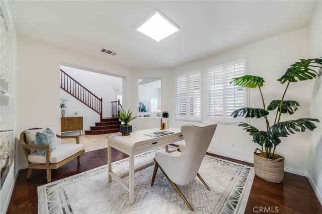 6835 Noric Circle, Eastvale, CA 92880