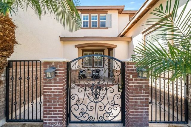 6835 Noric Circle, Eastvale, CA 92880