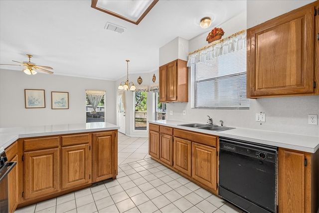1006 Harbor Village Dr, Corpus Christi, TX 78412
