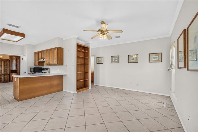 1006 Harbor Village Dr, Corpus Christi, TX 78412