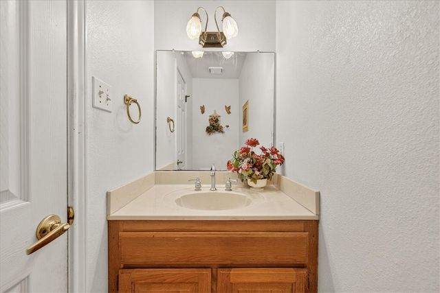 1006 Harbor Village Dr, Corpus Christi, TX 78412