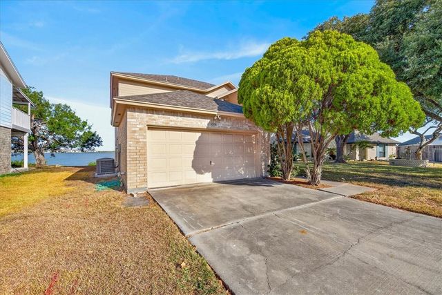 1006 Harbor Village Dr, Corpus Christi, TX 78412