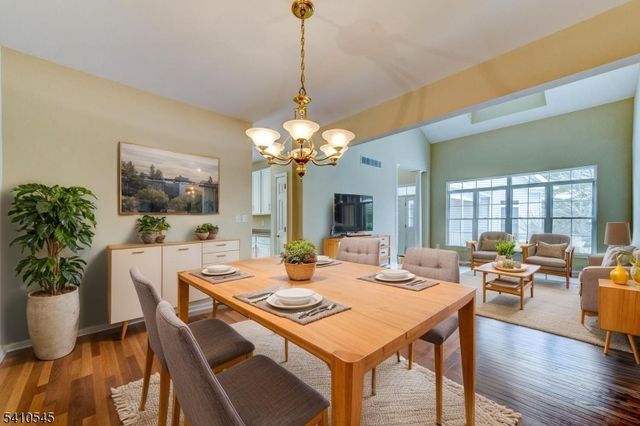 4 LOFT DR, Bridgewater Twp., NJ 08836