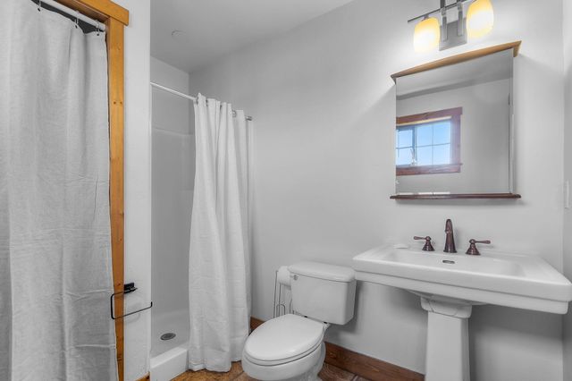 106 NW Colorado Avenue, Bend, OR 97703
