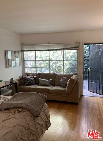 1581 Manning Avenue, Los Angeles, CA 90024