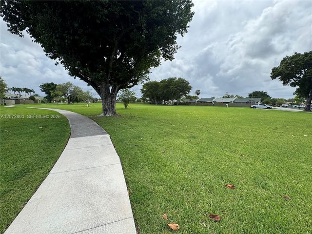 11002 SW 122nd Place 11002, Miami, FL 33186