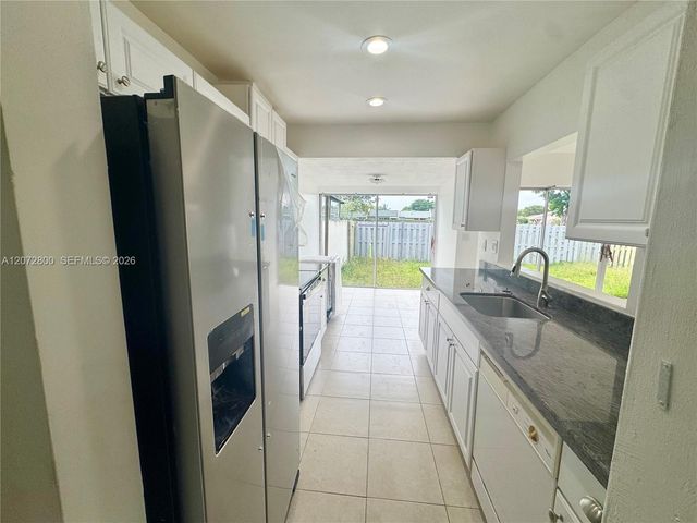 11002 SW 122nd Place 11002, Miami, FL 33186