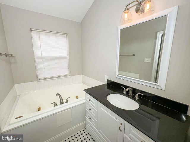 12912 MARLTON CENTER DR, Upper Marlboro, MD 20772