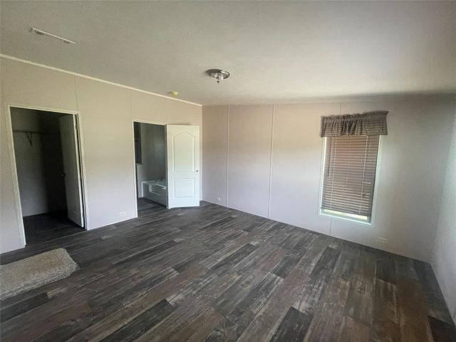 7855 Taylorsville RD, Dale, TX 78616