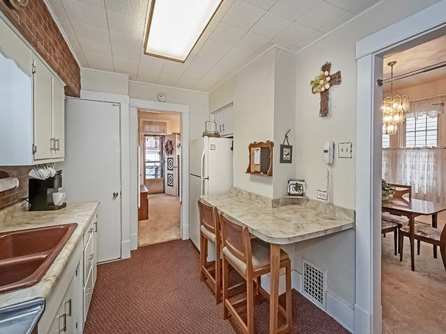 434 E 7th Ave, Tarentum, PA 15084