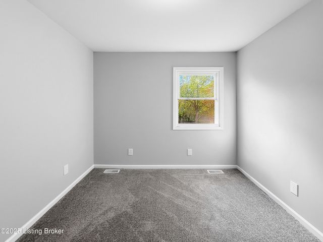 13020 E Orell Rd, Louisville, KY 40272