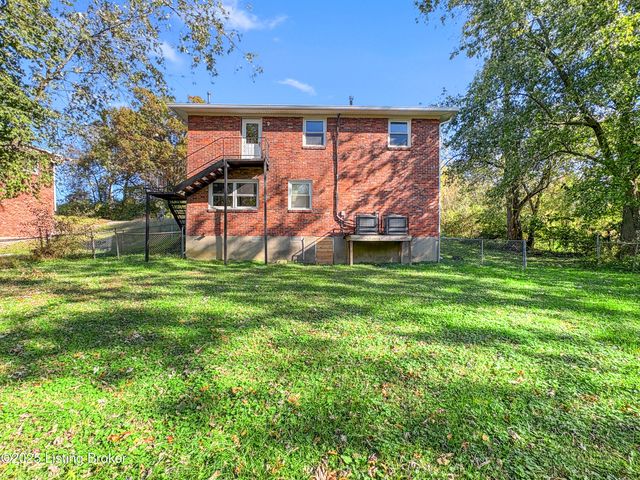13020 E Orell Rd, Louisville, KY 40272