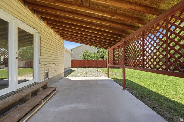 3684 S QUEENSPOINTE LN, West Valley City, UT 84119