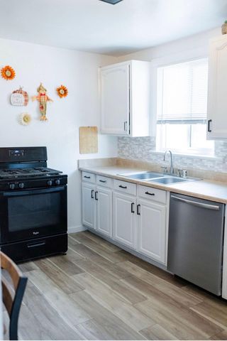 474 First Street, Lindsay, CA 93247