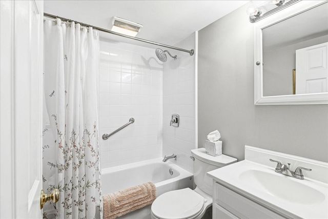 9 Cushing Dr, Plymouth, MA 02360
