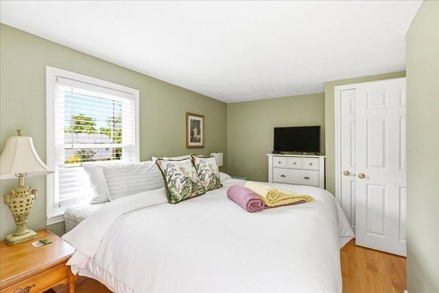 9 Cushing Dr, Plymouth, MA 02360