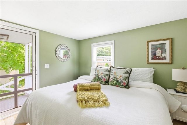 9 Cushing Dr, Plymouth, MA 02360