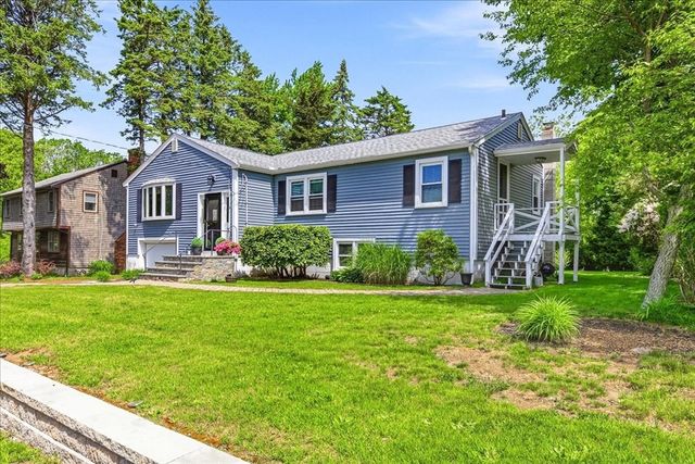 9 Cushing Dr, Plymouth, MA 02360
