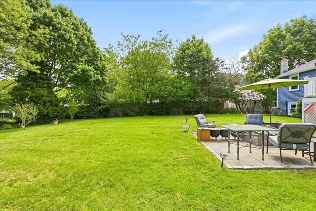 9 Cushing Dr, Plymouth, MA 02360