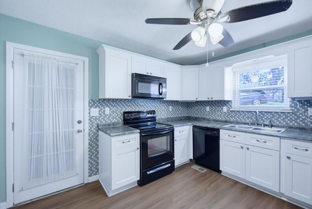 7318 Hydrus Drive, Harrison, TN 37341