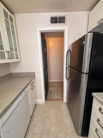 330 S Mentor Avenue 230, Pasadena, CA 91106