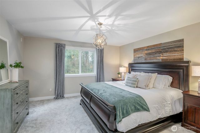 3210 S Bay Road NE, Olympia, WA 98506