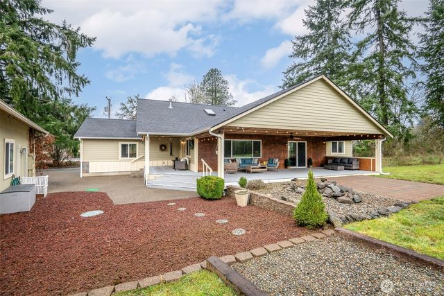 3210 S Bay Road NE, Olympia, WA 98506