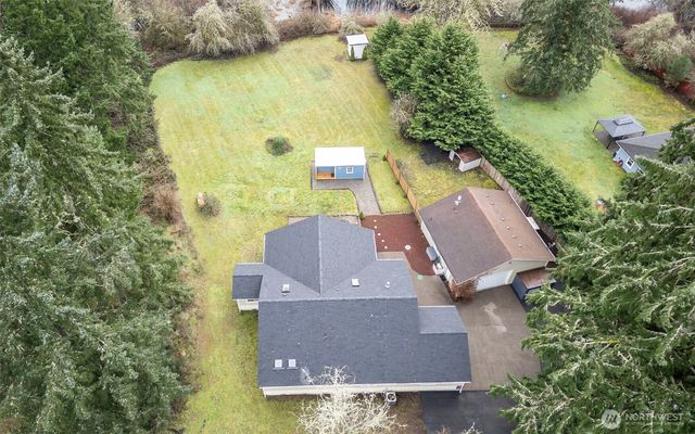 3210 S Bay Road NE, Olympia, WA 98506