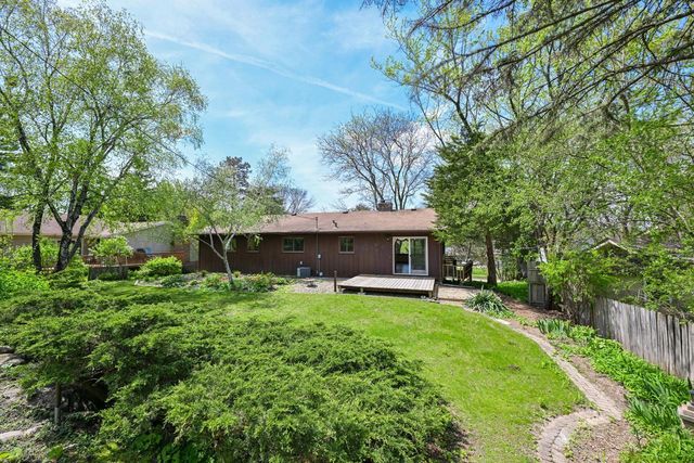 921 Greenwich DRIVE, Madison, WI 53711
