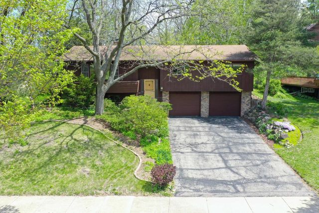 921 Greenwich DRIVE, Madison, WI 53711