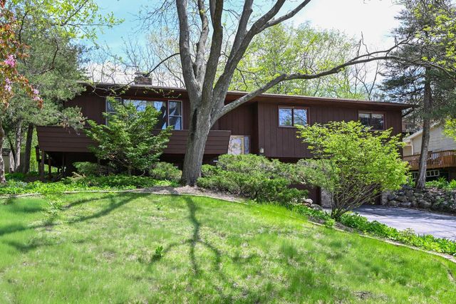 921 Greenwich DRIVE, Madison, WI 53711
