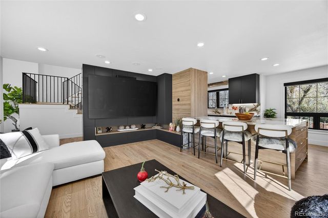 6 Pourtales Road, Colorado Springs, CO 80906