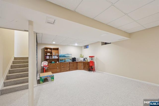 459 Lost River Court, Mahwah, NJ 07430