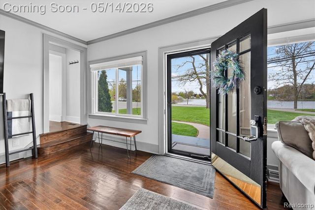 12409 N Fenton Road, Fenton, MI 48430