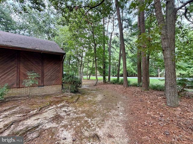 11832 WOLLASTON CIR, Issue, MD 20645